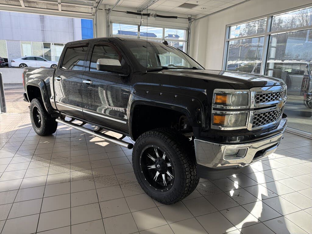 2014 Chevrolet Silverado 1500 LTZ Crew Cab 4WD