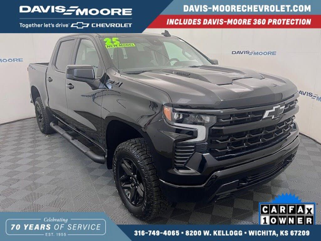 2025 Chevrolet Silverado 1500 LT Trail Boss Crew Cab 4WD