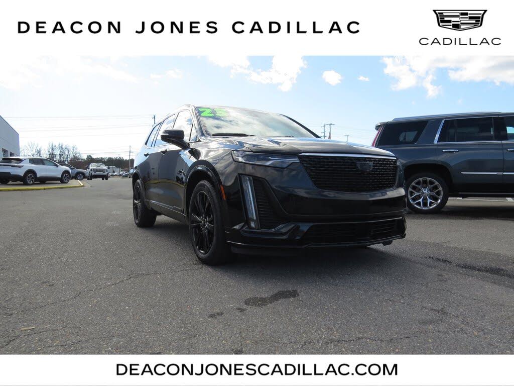 2023 Cadillac XT6 Premium Luxury FWD