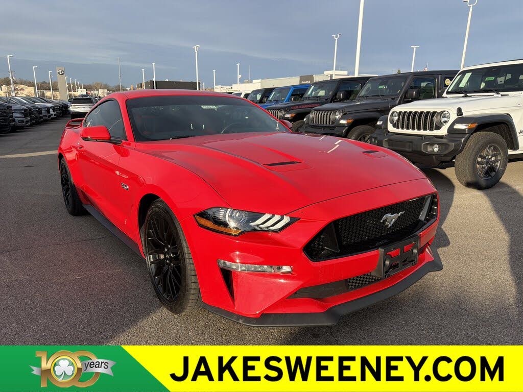 2018 Ford Mustang GT Premium Coupe RWD