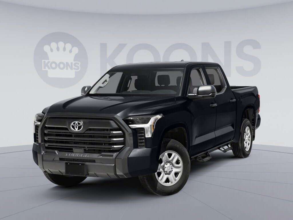 2022 Toyota Tundra SR CrewMax Cab RWD