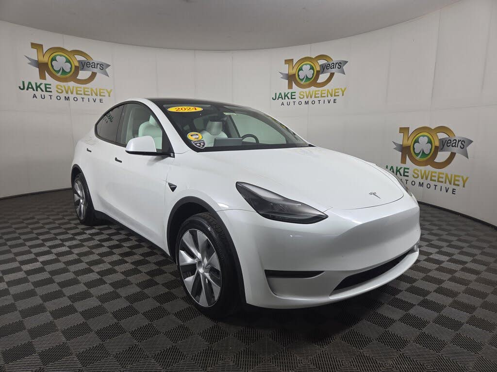 2024 Tesla Model Y Long Range RWD