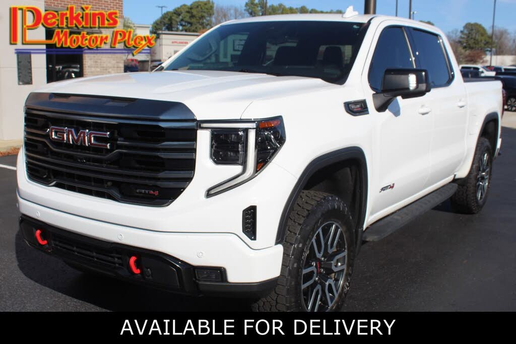 2022 GMC Sierra 1500 AT4 Crew Cab 4WD