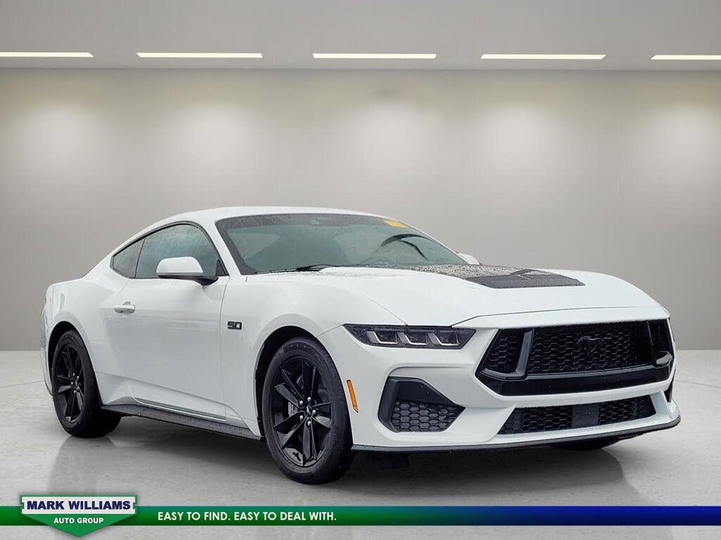 2025 Ford Mustang GT Fastback RWD