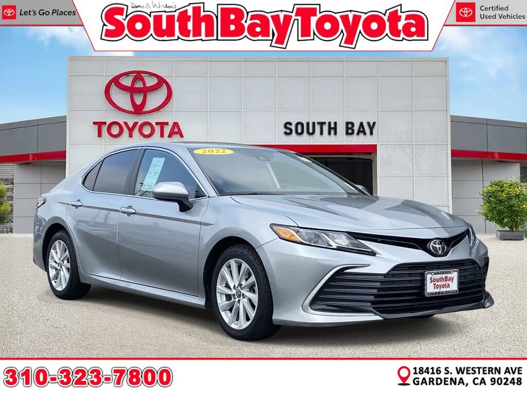 2022 Toyota Camry LE FWD