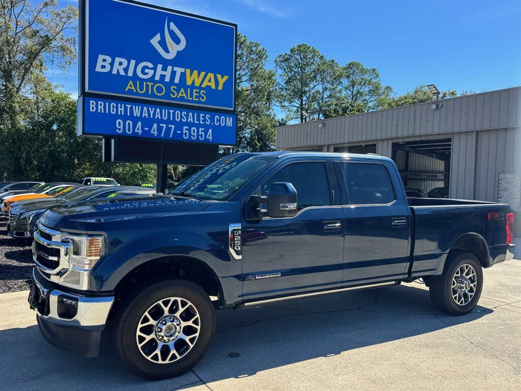 2020 Ford F-250 Super Duty Lariat Crew Cab 4WD