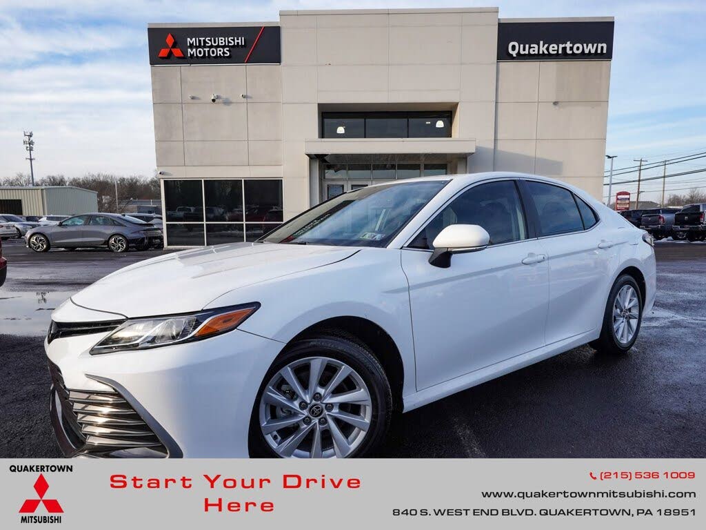 2024 Toyota Camry LE FWD