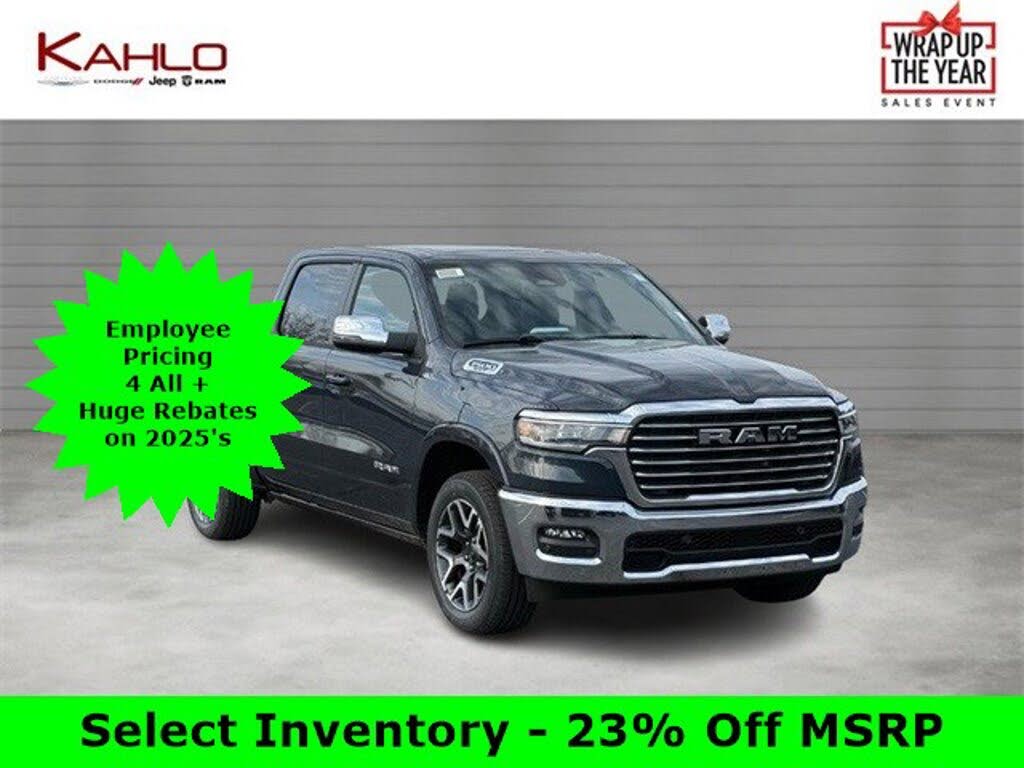 2025 RAM 1500 Laramie Crew Cab 4WD