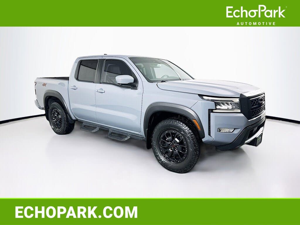 2022 Nissan Frontier PRO-4X Crew Cab 4WD