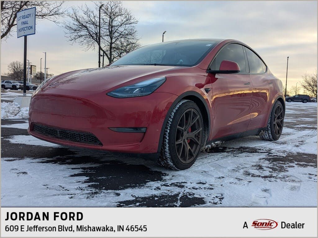 2023 Tesla Model Y Performance AWD