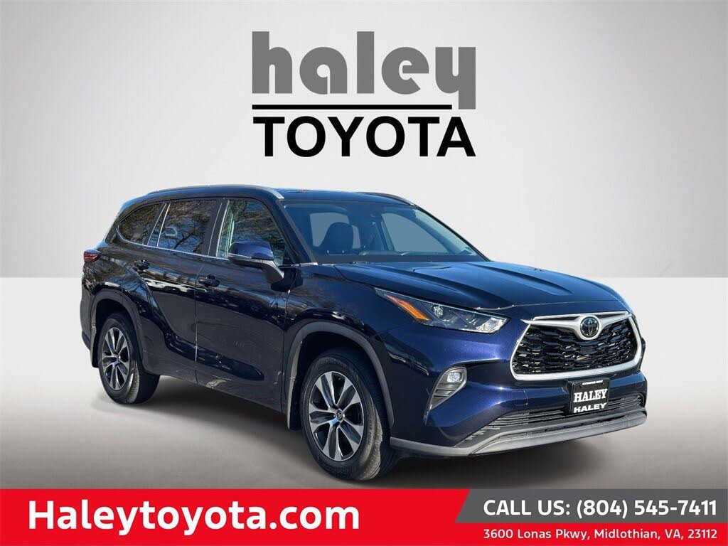 2023 Toyota Highlander XLE FWD