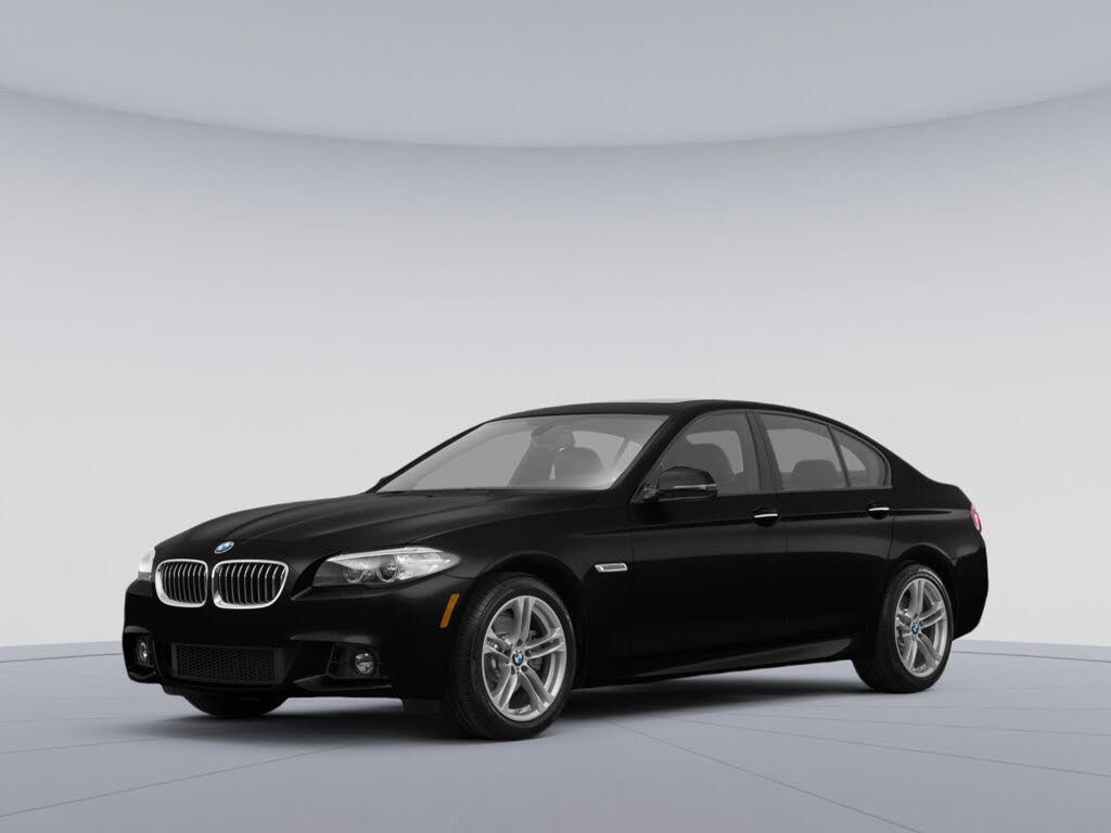 2016 BMW 5 Series 528i Sedan RWD