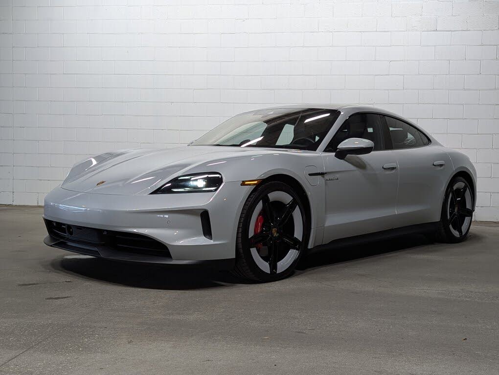 2025 Porsche Taycan