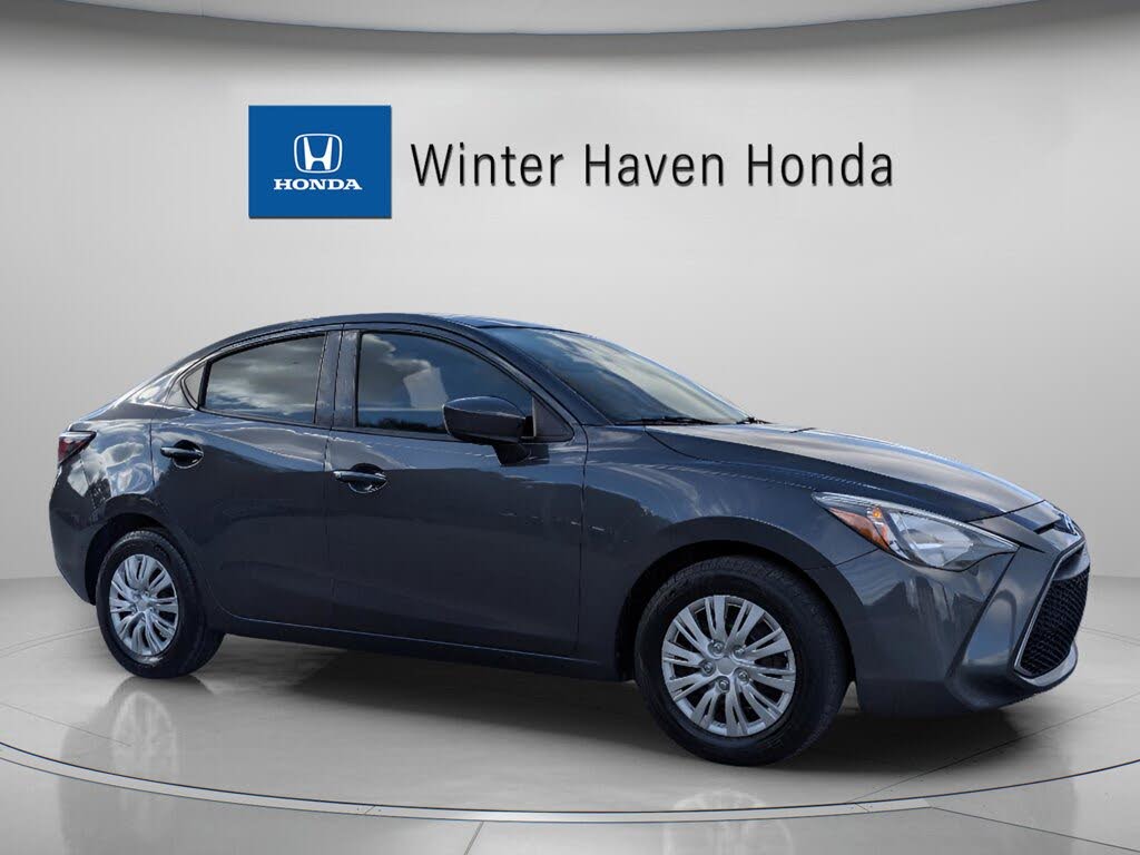 2019 Toyota Yaris Sedan FWD