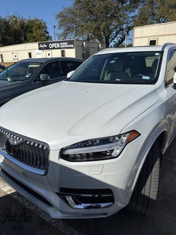 2024 Volvo XC90 B6 Plus Bright Theme 7-Passenger AWD