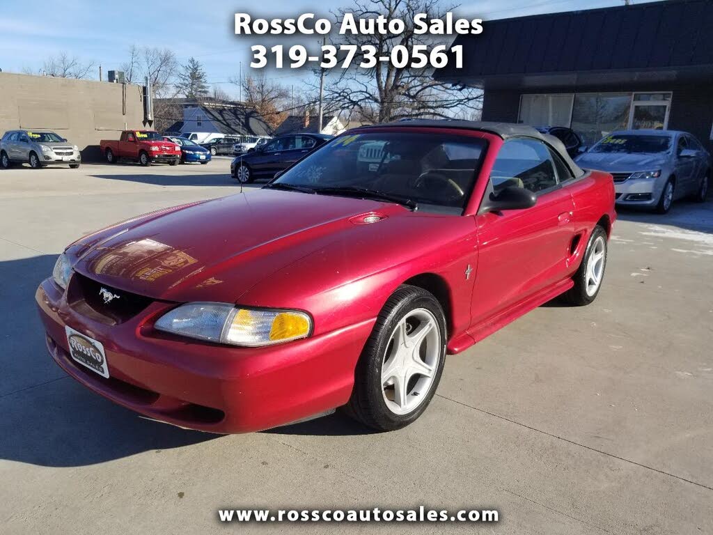 1994 Ford Mustang Convertible RWD