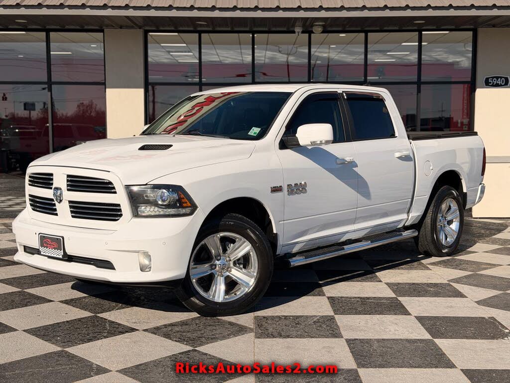 2016 RAM 1500 Sport Crew Cab 4WD