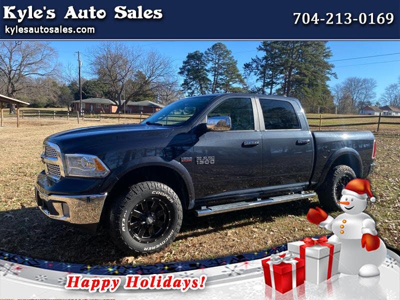 2017 RAM 1500 Laramie Crew Cab 4WD