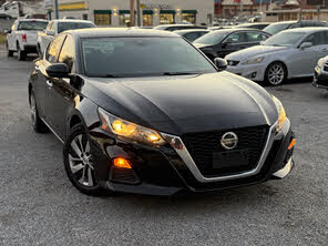 Nissan Altima 2.5 S FWD