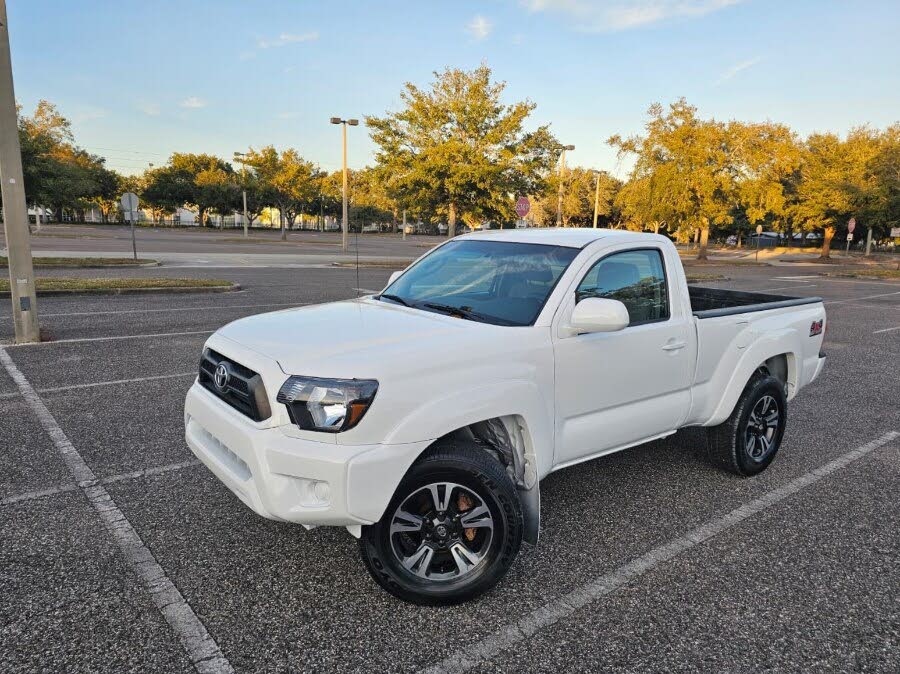 2013 Toyota Tacoma Regular Cab 4WD