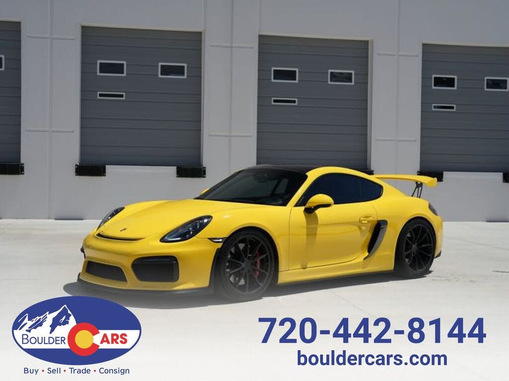 2016 Porsche Cayman GT4