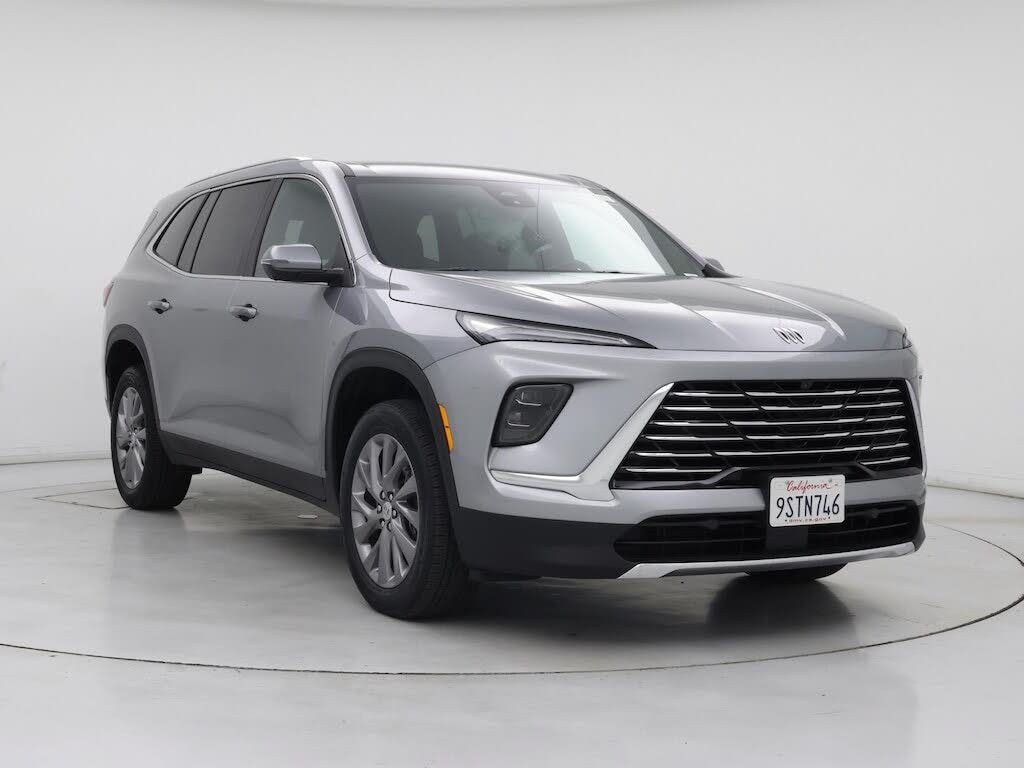 2025 Buick Enclave Preferred FWD