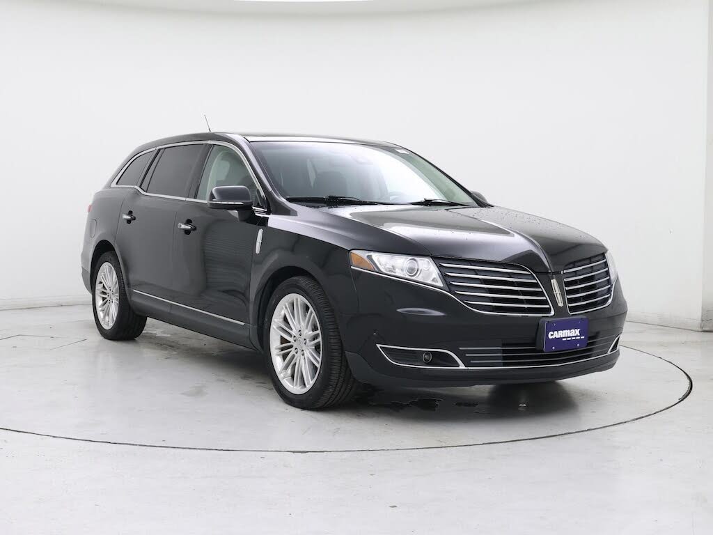 2019 Lincoln MKT Reserve AWD