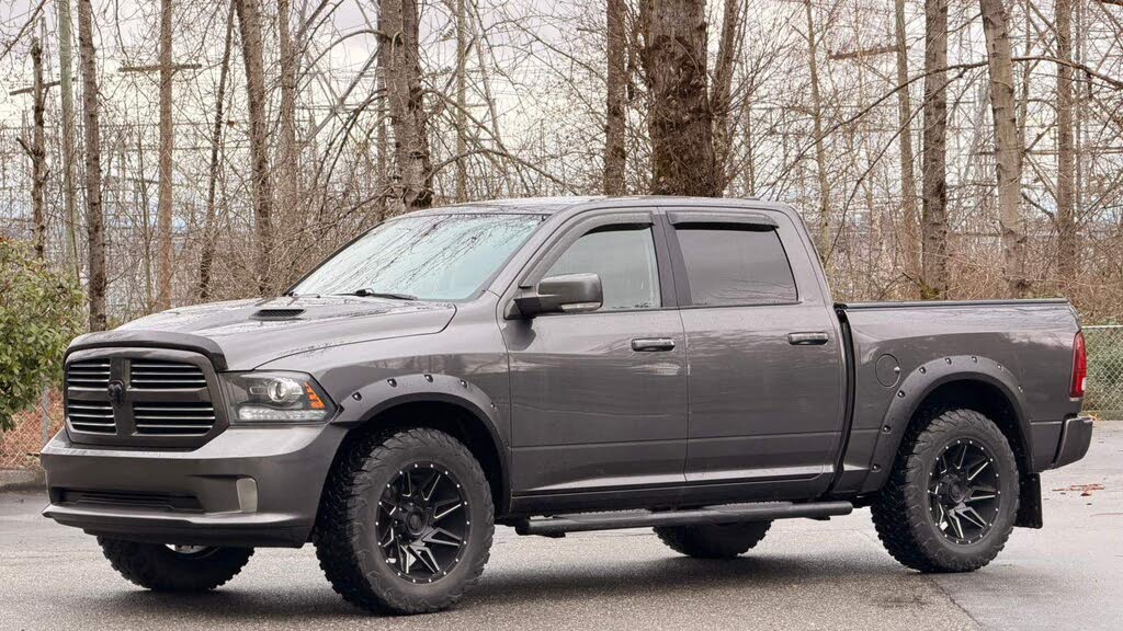 2017 RAM 1500 Sport Crew Cab 4WD