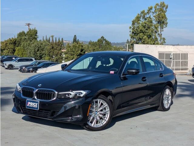 2024 BMW 3 Series 330i RWD