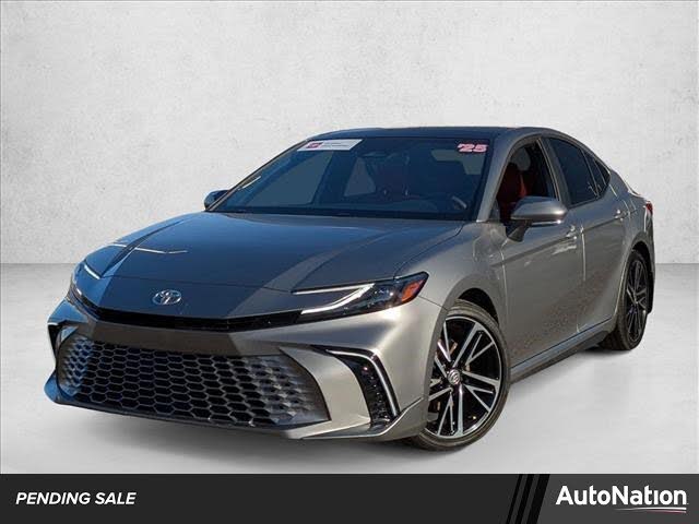 2025 Toyota Camry XSE FWD