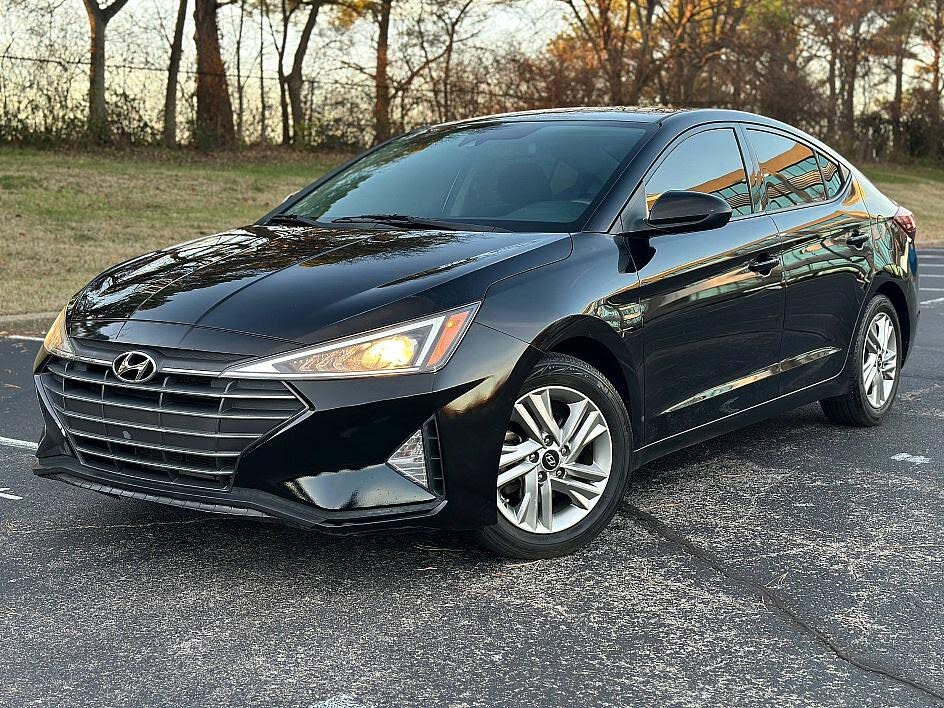 2020 Hyundai Elantra SEL FWD