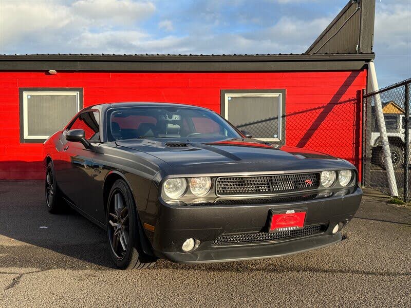 2013 Dodge Challenger R/T Plus RWD