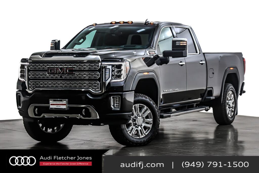 2023 GMC Sierra 3500HD Denali Crew Cab 4WD