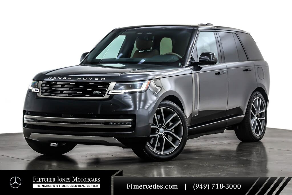 2025 Land Rover Range Rover P550e SE AWD