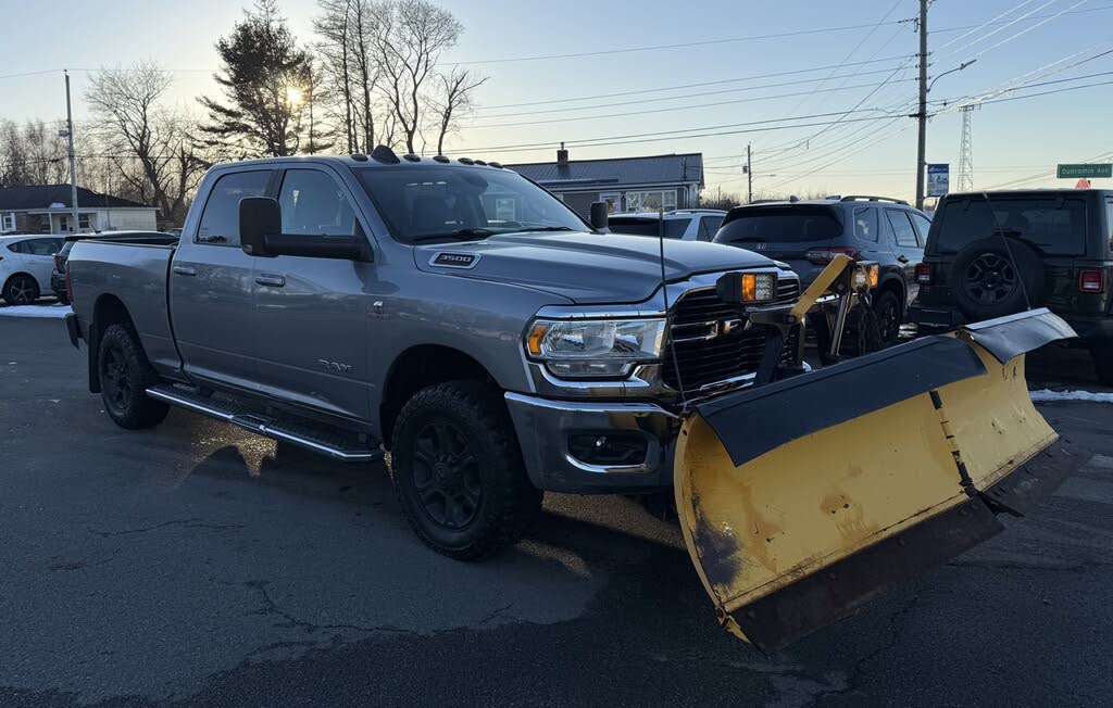 2020 RAM 3500 Big Horn Crew Cab 4WD