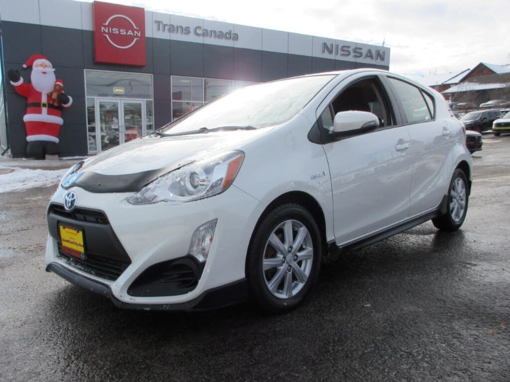 2017 Toyota Prius c Two