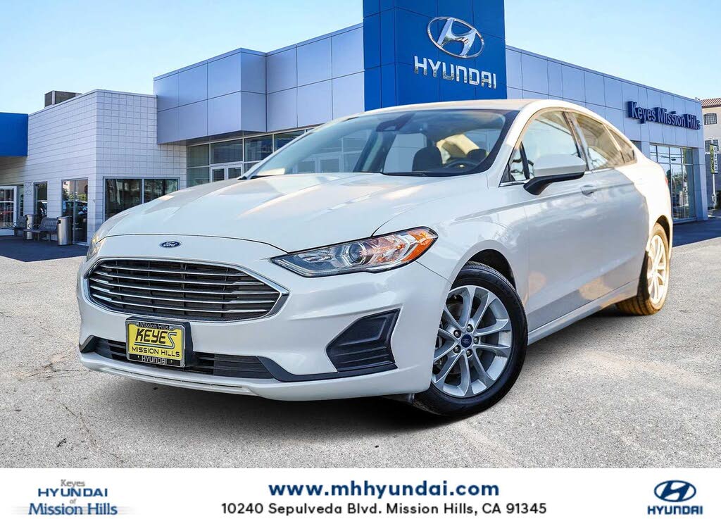2020 Ford Fusion SE FWD