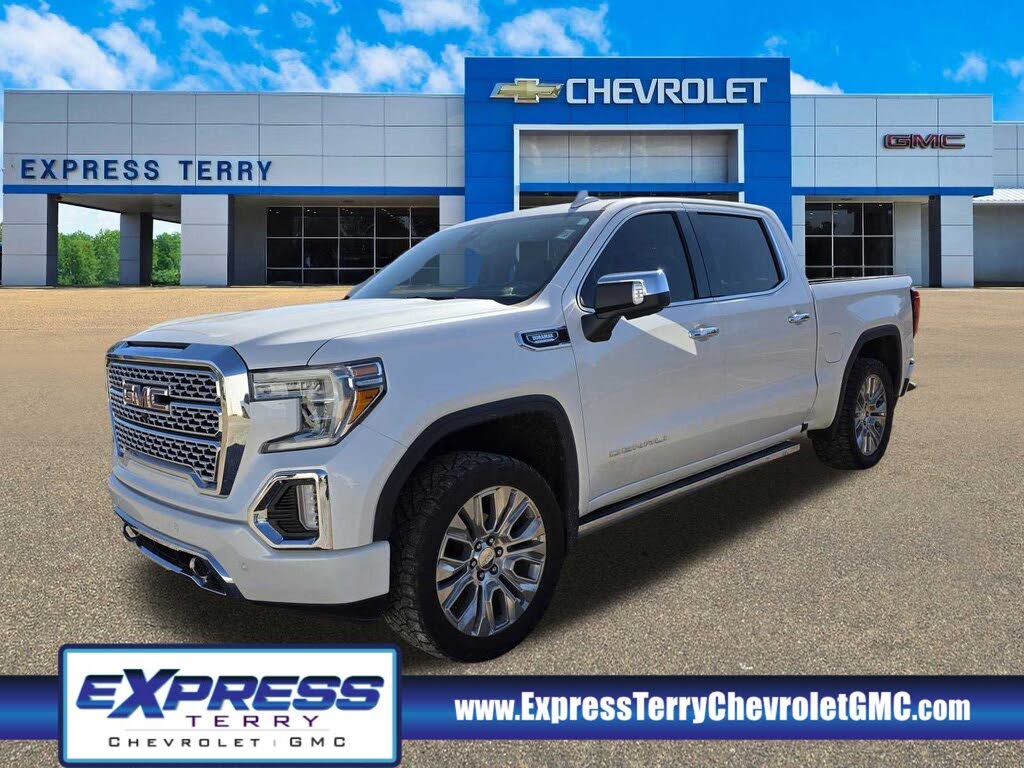 2020 GMC Sierra 1500 Denali Crew Cab 4WD