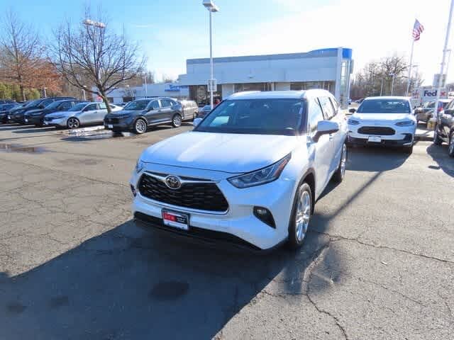 2024 Toyota Highlander Limited AWD