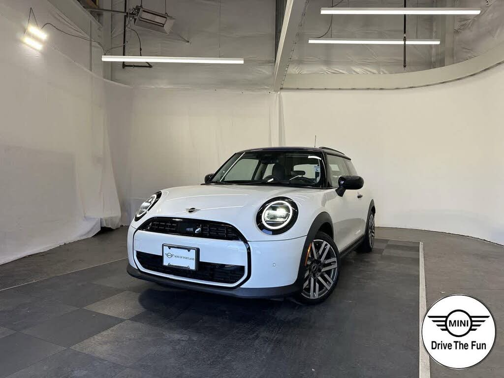 2025 MINI Cooper 2-Door Hatchback FWD