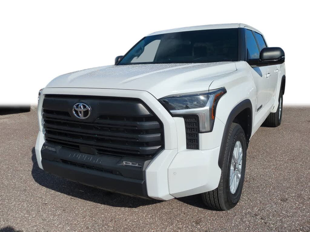 2025 Toyota Tundra SR5 CrewMax Cab 4WD