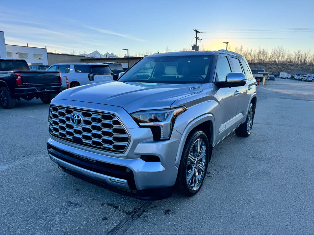 2024 Toyota Sequoia Capstone 4WD