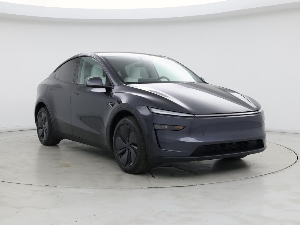 2026 Tesla Model Y Long Range RWD