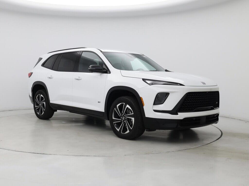 2025 Buick Enclave Sport Touring FWD