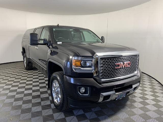 2015 GMC Sierra 3500HD Denali Crew Cab LB DRW 4WD