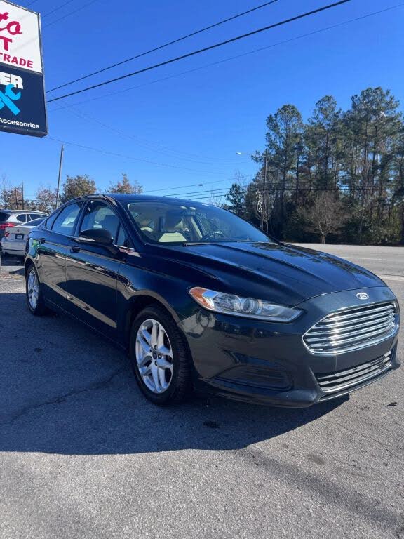 2014 Ford Fusion SE