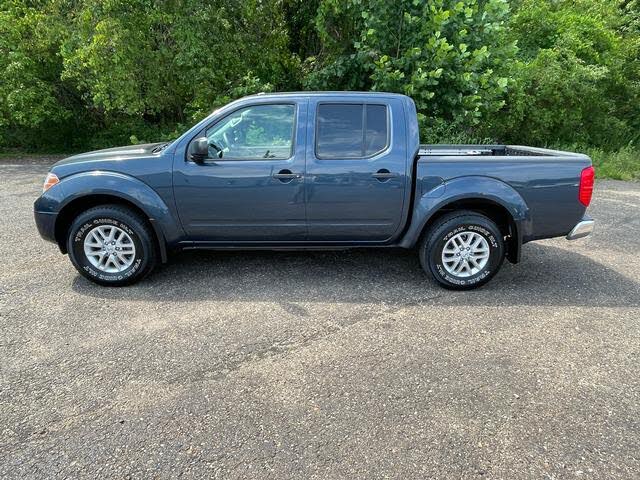 2017 Nissan Frontier SV V6 Crew Cab 4WD