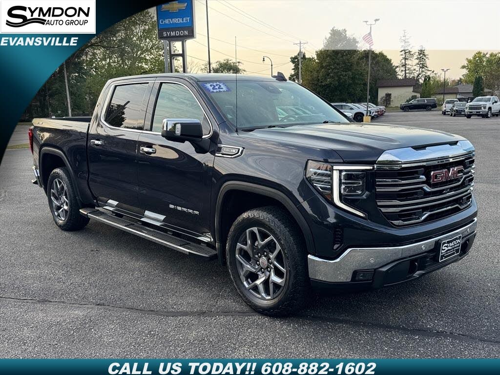 2022 GMC Sierra 1500 SLT Crew Cab 4WD