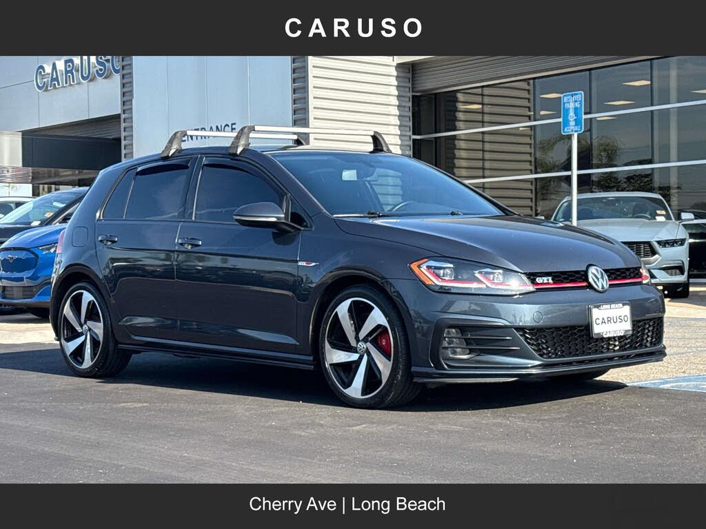 2018 Volkswagen Golf GTI 2.0T SE 4-Door FWD