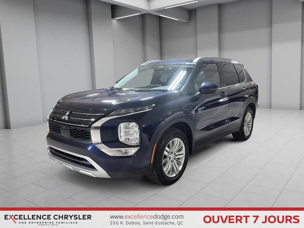 2024 Mitsubishi Outlander Hybrid Plug-in LE S-AWC